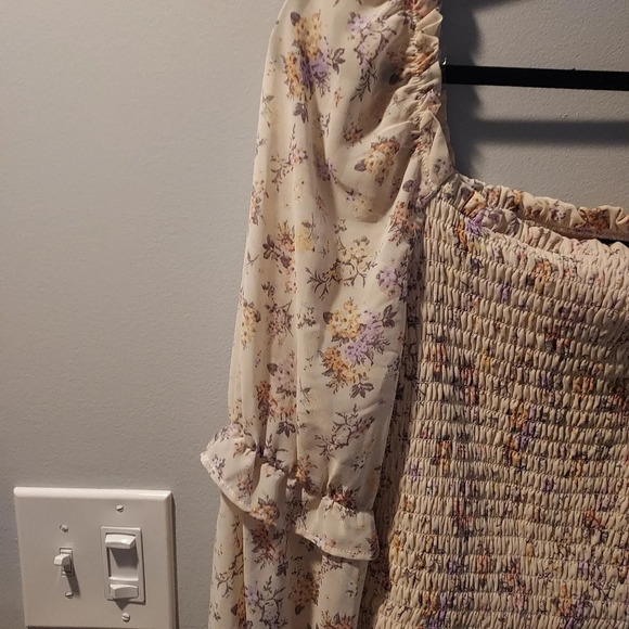 NWT Wild Fable Smocked Light Pink Floral Puff Sleeve Crop Top in Size XL - Picture 6 of 11